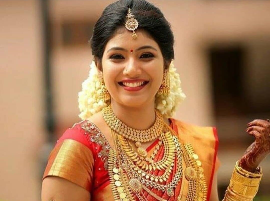 APPLE BEAUTY CARE AND ACCADEMY KANJIRAPPALLY